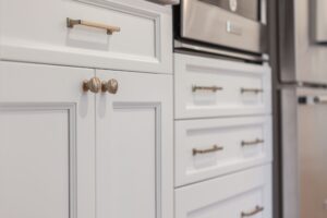 kitchen cabinet handle sizes