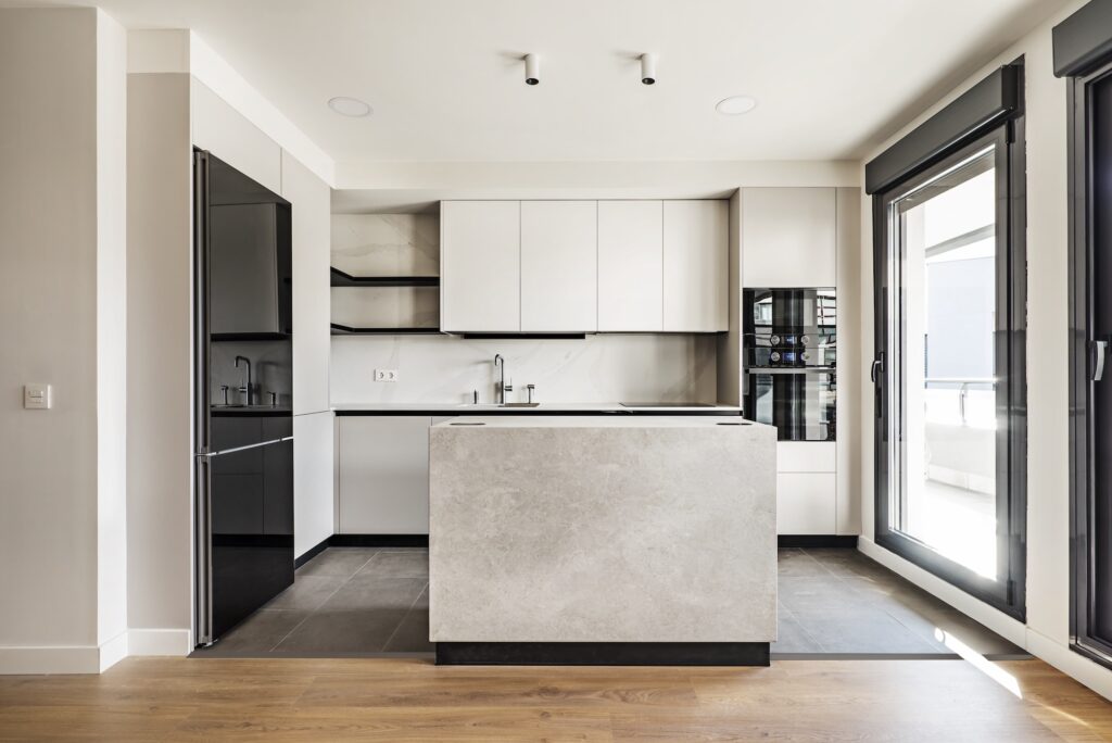 contemporary white kitchen ideas